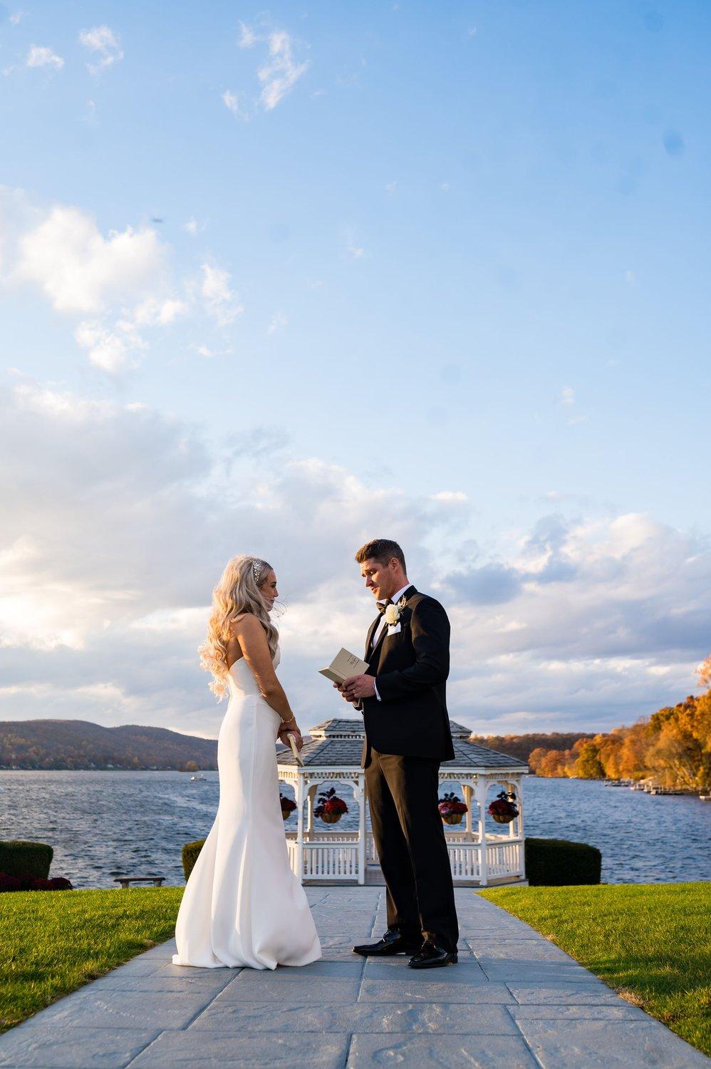 carousel-hero-element image-7