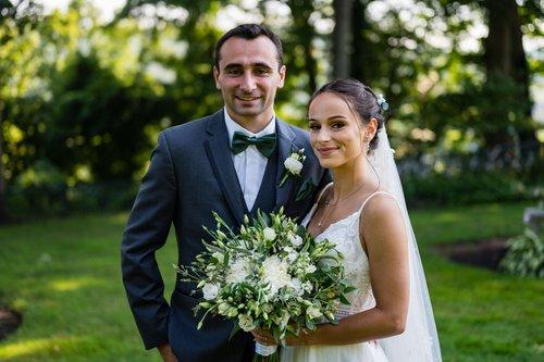 mobile - carousel-hero-element image-0